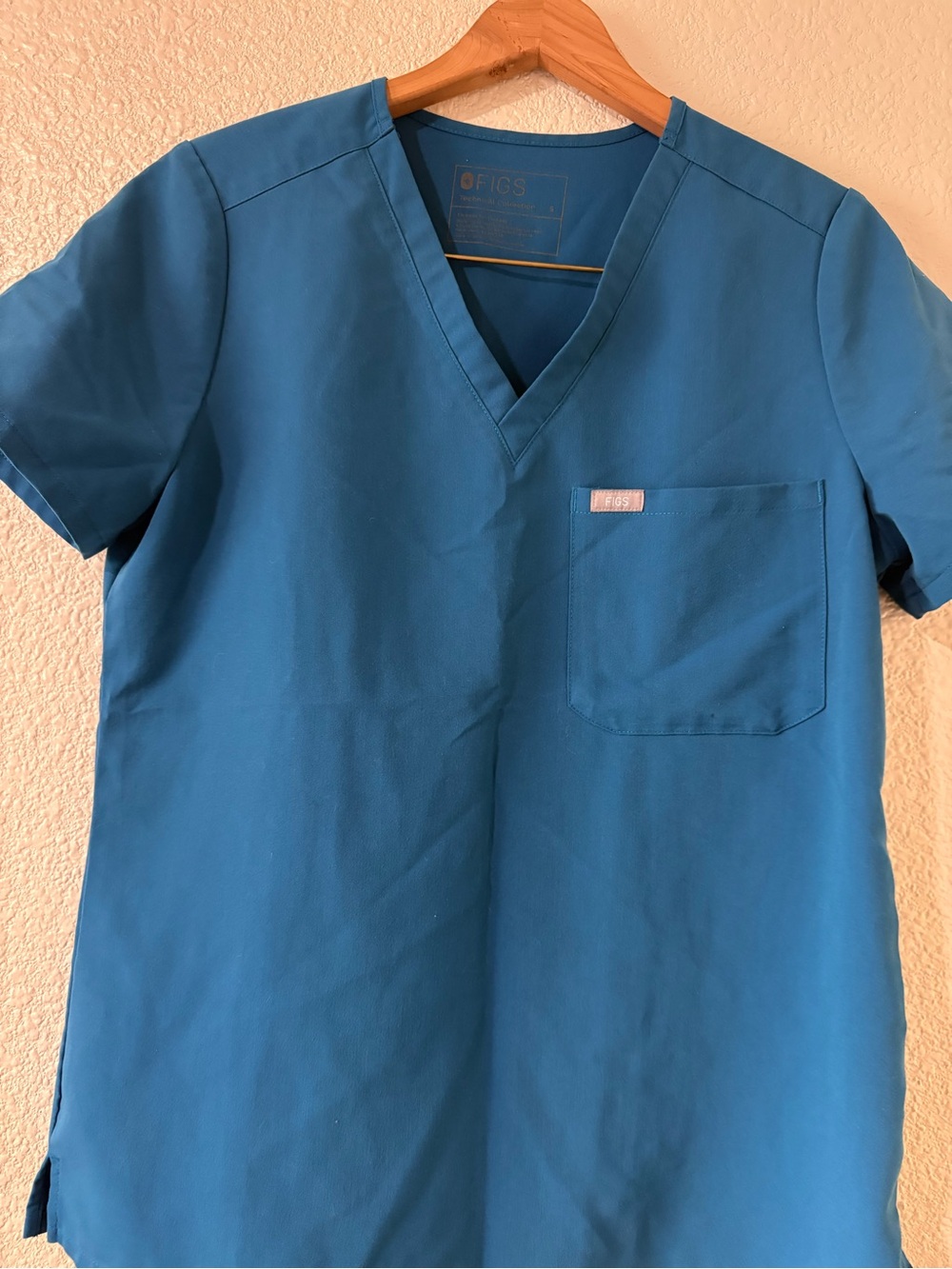 Figs Women V-Neck Scrub Top in Teal Blue